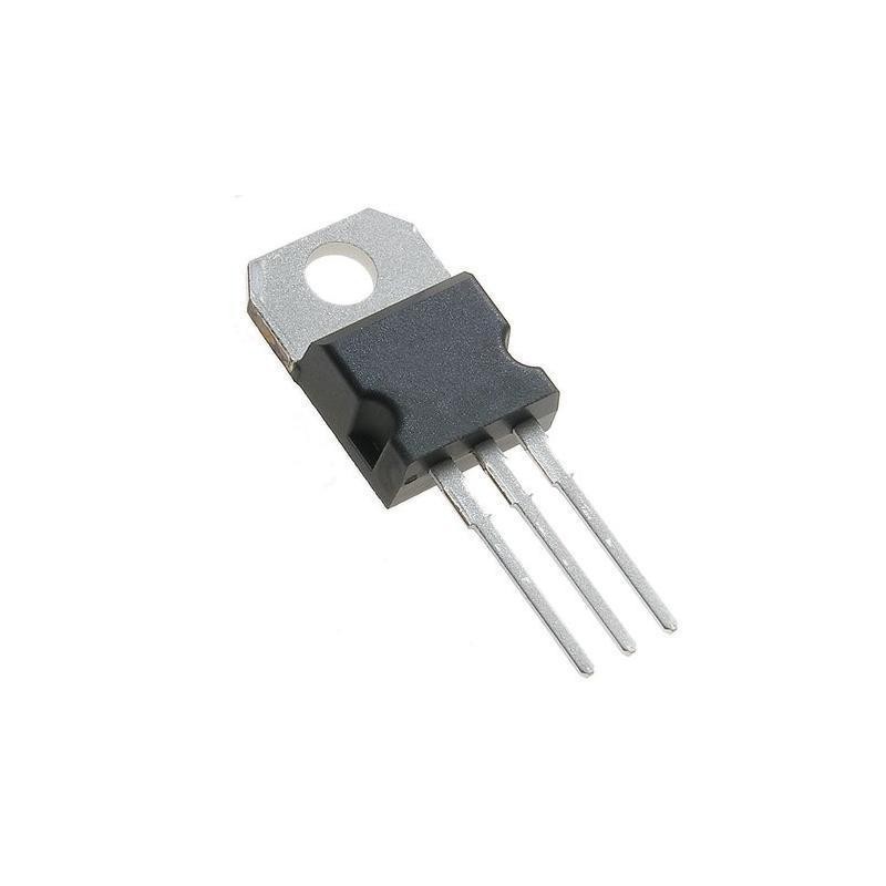 Транзистор FQP17P10