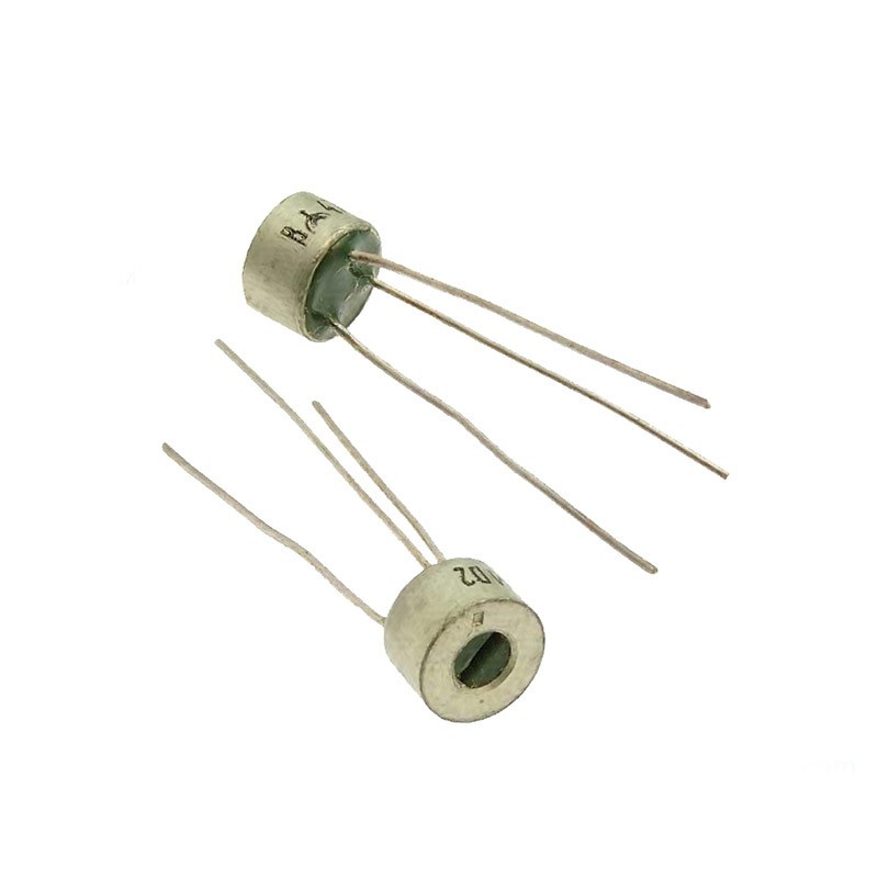 Подстроечный резистор 100ом 0,5W ±10%