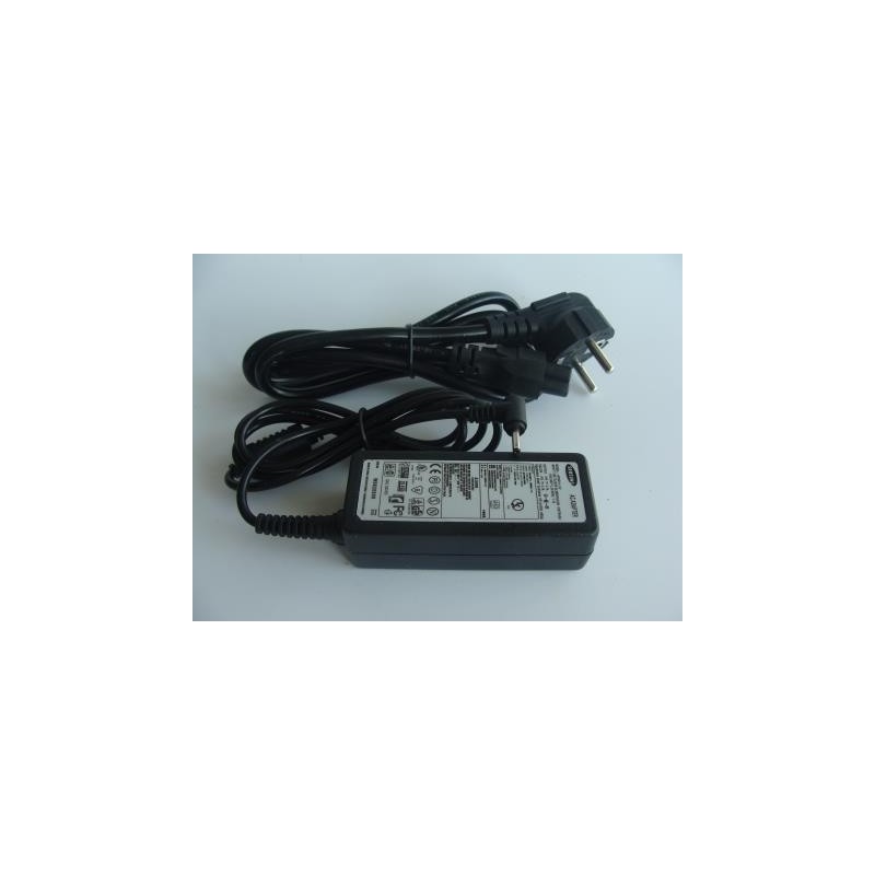 BB031 SAMSUNG 19V2.1A/3.0*1.1