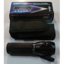 Фонарь ручной в чехле с zoom BAILONG 8400 3ААА